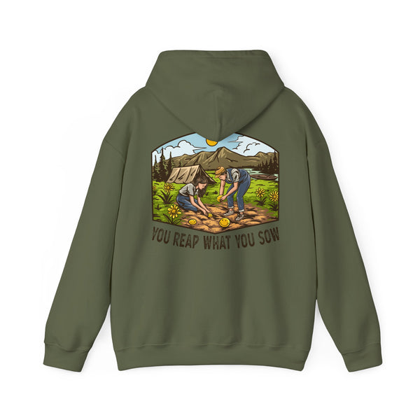 Camping Smiles! - Unisex Heavy Blend™ Hooded Sweatshirt