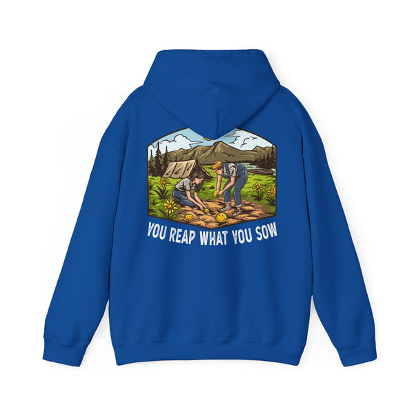 Camping Smiles! - Unisex Heavy Blend™ Hooded Sweatshirt