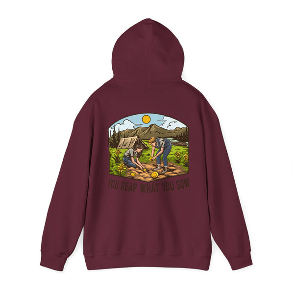 Camping Smiles! - Unisex Heavy Blend™ Hooded Sweatshirt