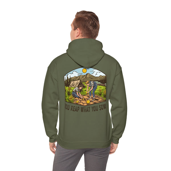 Camping Smiles! - Unisex Heavy Blend™ Hooded Sweatshirt