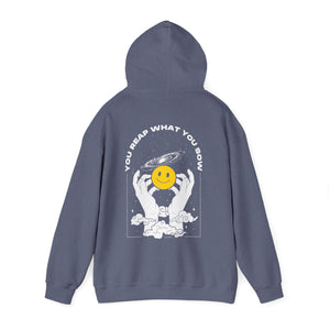 Universal Smiles! - Unisex Heavy Blend™ Hooded Sweatshirt