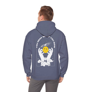Universal Smiles! - Unisex Heavy Blend™ Hooded Sweatshirt