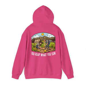 Camping Smiles! - Unisex Heavy Blend™ Hooded Sweatshirt