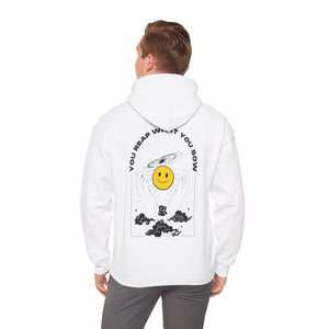 Universal Smiles! - Unisex Heavy Blend™ Hooded Sweatshirt