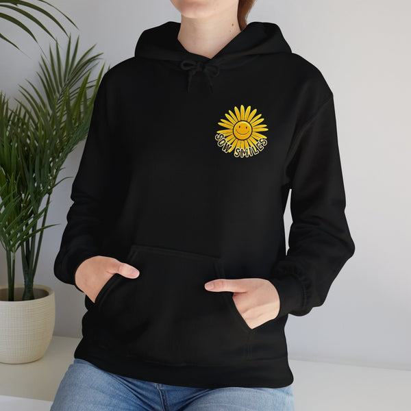 Camping Smiles! - Unisex Heavy Blend™ Hooded Sweatshirt