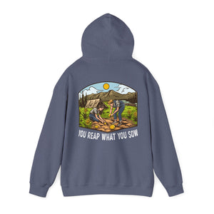 Camping Smiles! - Unisex Heavy Blend™ Hooded Sweatshirt