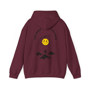 Universal Smiles! - Unisex Heavy Blend™ Hooded Sweatshirt