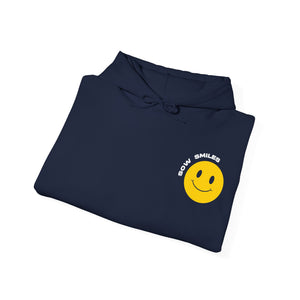 Universal Smiles! - Unisex Heavy Blend™ Hooded Sweatshirt
