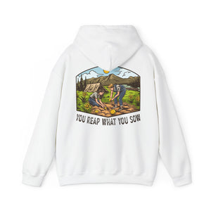 Camping Smiles! - Unisex Heavy Blend™ Hooded Sweatshirt