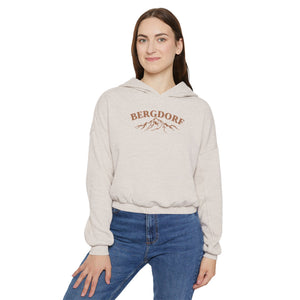 Bergdorf - Women's Cinched Bottom Hoodie